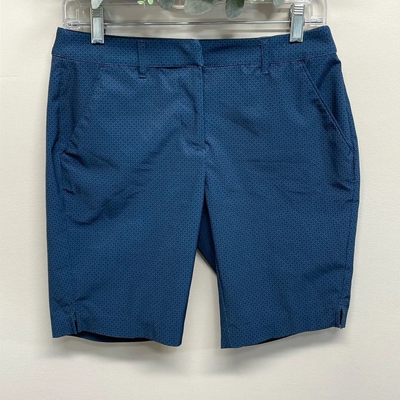 Greg Norman Women’s Flat Front Navy Geometric Print Golf Shorts 0 - Picture 1 of 16